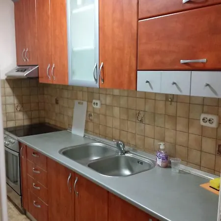 Cosmopolitan Apartment *
